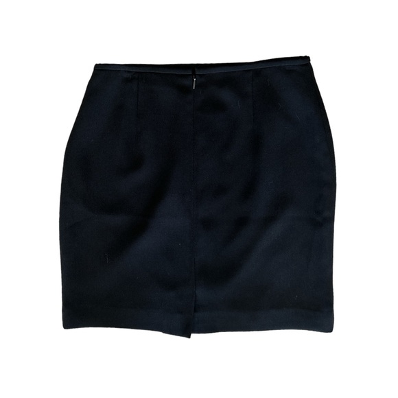 Black Liz Claiborne Skirt - Picture 2 of 7